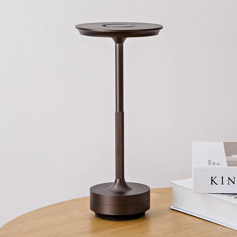 Modern Table Lamp with Metallic Finish – Sleek Design for Desk, Shelf or Side Table