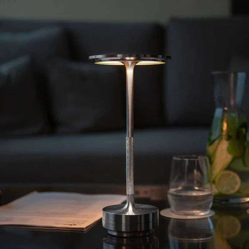 Modern Table Lamp with Metallic Finish – Sleek Design for Desk, Shelf or Side Table
