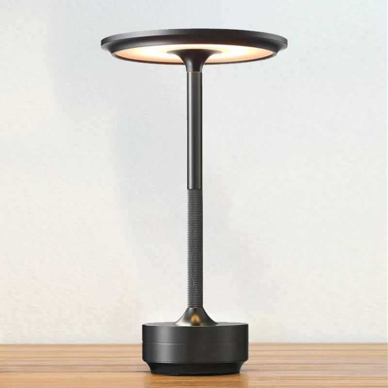 Modern Table Lamp with Metallic Finish – Sleek Design for Desk, Shelf or Side Table